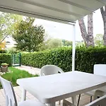 M272 - Marcelli, Trilocale Con Giardino E Posto Auto Διαμέρισμα