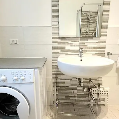 M272 - Marcelli, Trilocale Con Giardino E Posto Auto *