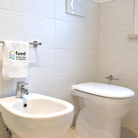 M272 - Marcelli, Trilocale Con Giardino E Posto Auto 마르첼리